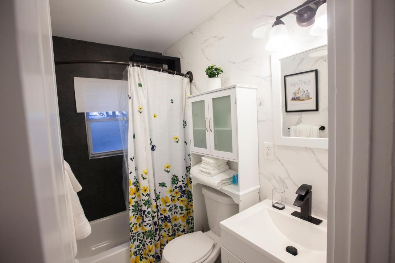 Alafia- Cozy Jfk Area Home - This Property Is A Hosted Property Meaning The Host Live On Site Нью-Йорк Екстер'єр фото