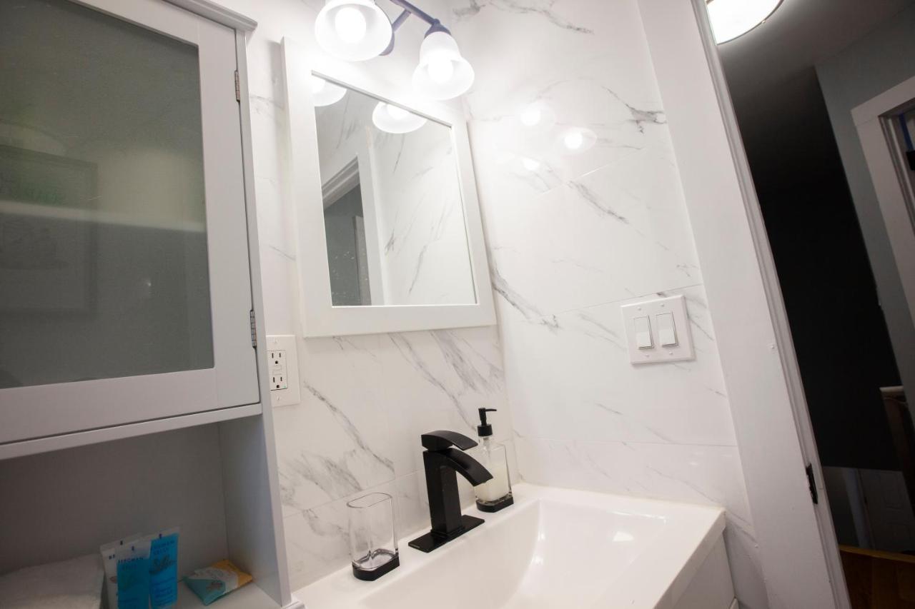 Alafia- Cozy Jfk Area Home - This Property Is A Hosted Property Meaning The Host Live On Site Нью-Йорк Екстер'єр фото